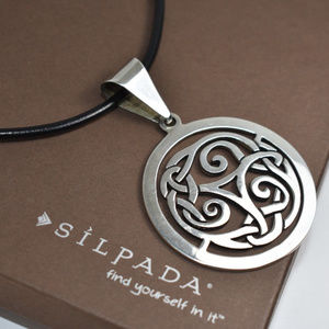 Silpada S1230 .925CelticKnotPendantLeatherNecklace
